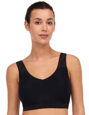 Chantelle Soft Stretch Lace Padded Crop Top Black