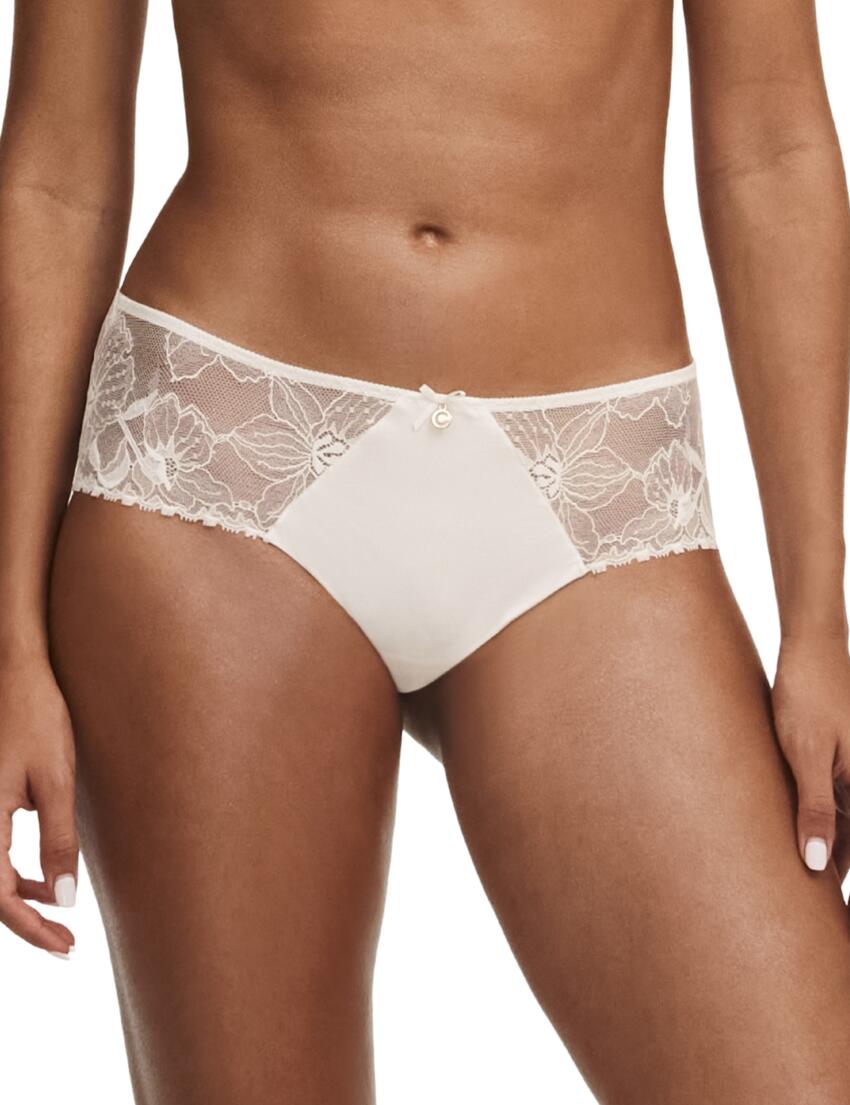 Chantelle Orchids Shorty Brief Milk