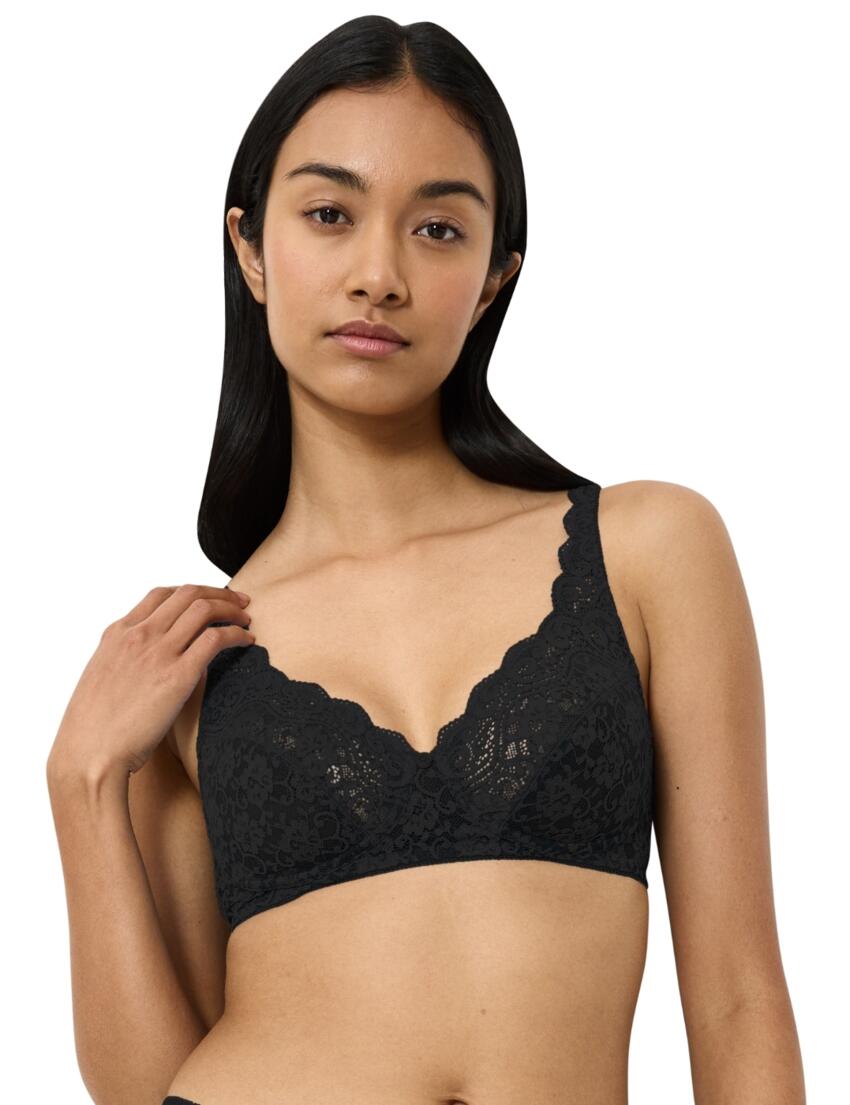 Triumph Amourette Non Wired Bra Black 
