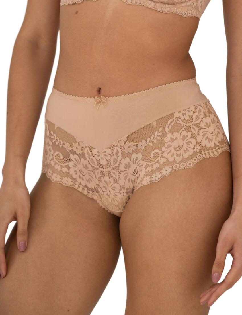 Pour Moi Fleur Shorty Almond