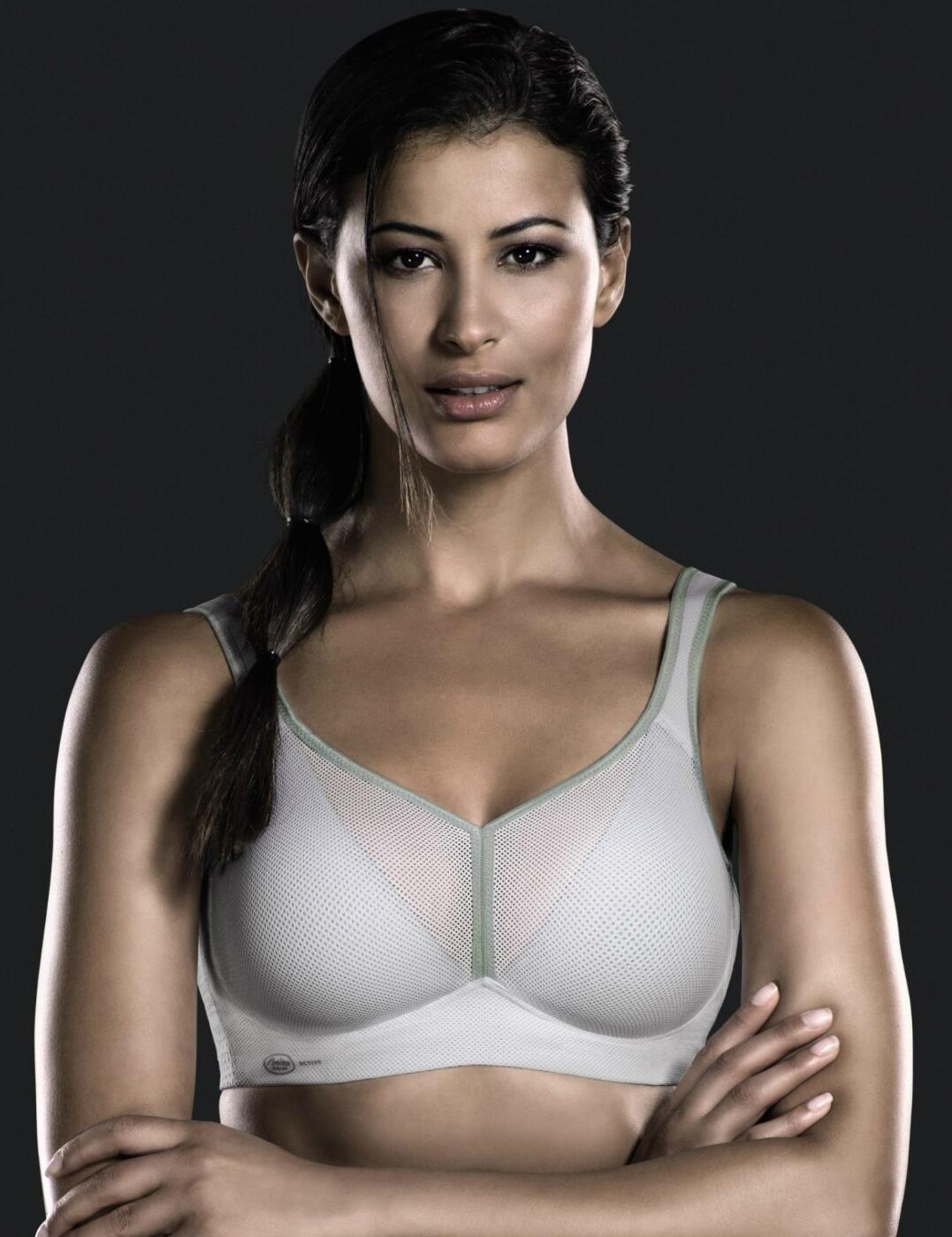 Shock Absorber High Impact Sports Bra S4490 Non Wired Gym Workout Run Bra
