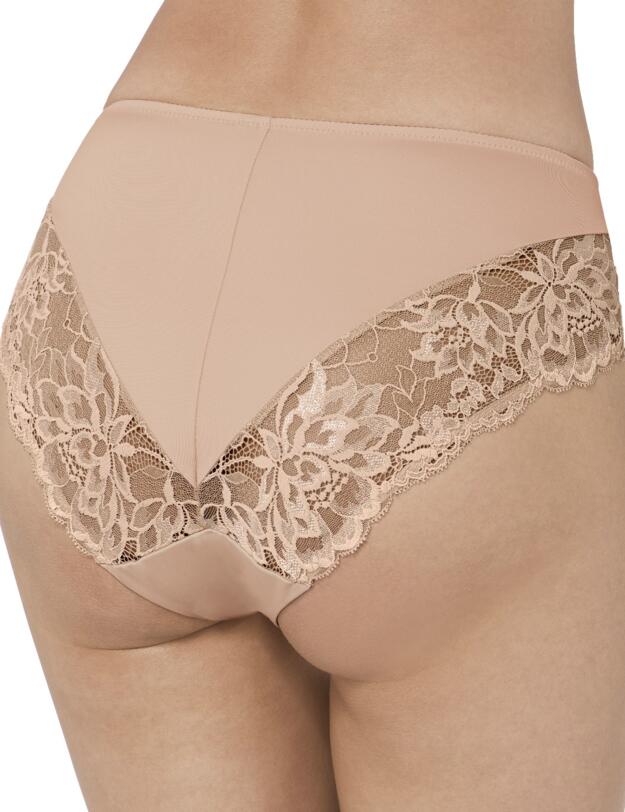Triumph Amourette Charm Maxi Brief Neutral Beige"