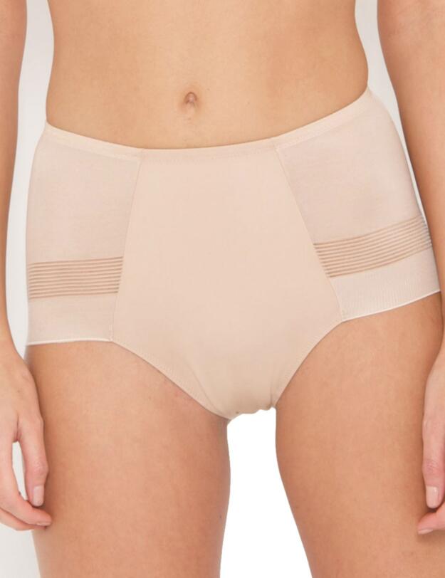 10146518 Triumph Perfect Sensation Tummy Toning Maxi Brief - 10146518 Maxi Brief
