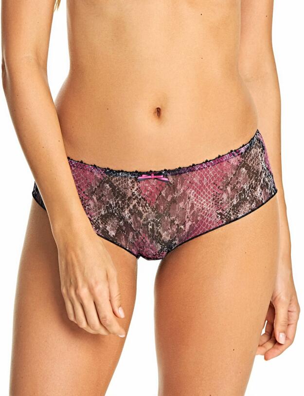 Freya Rebel Rebel Short in Sour Cherry