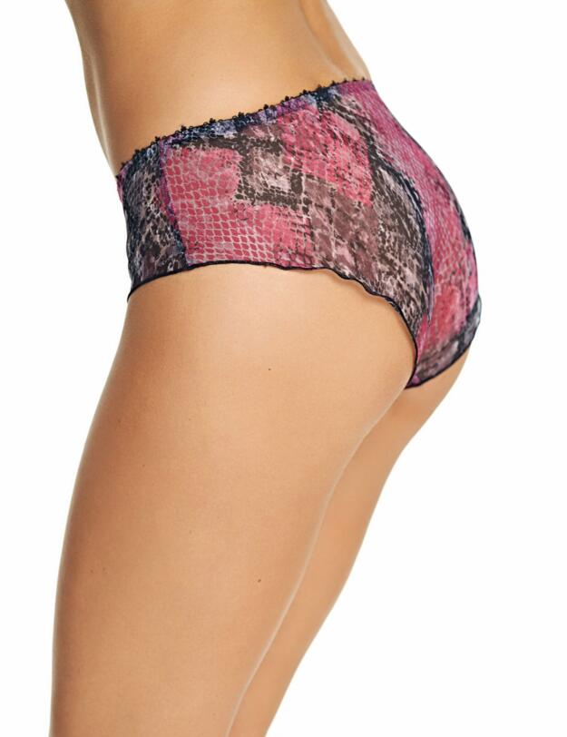 Freya Rebel Rebel Short in Sour Cherry