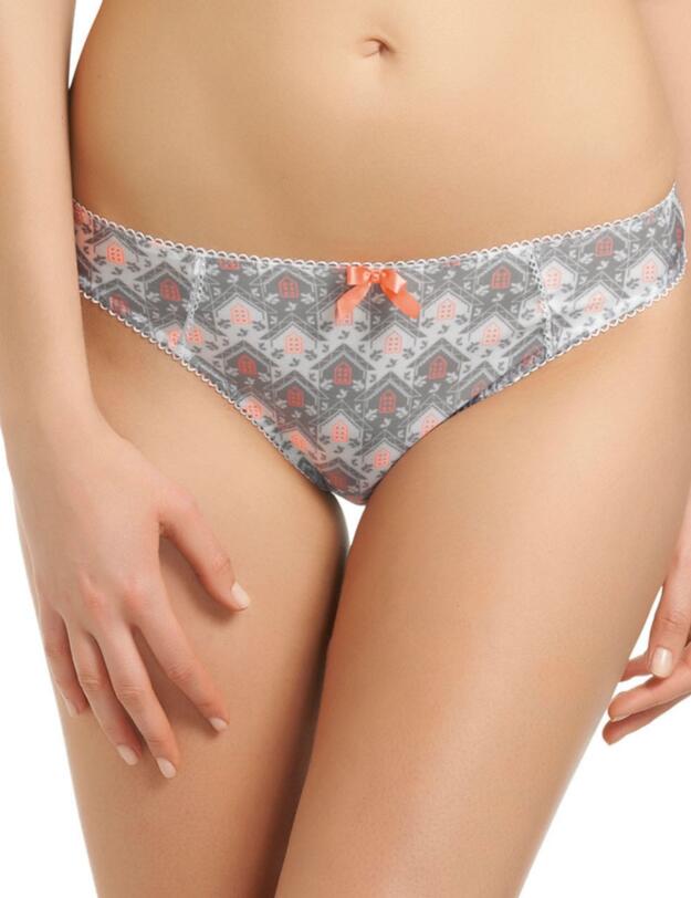 1615 Freya Thimble Cottage Brief - 1615 Mist