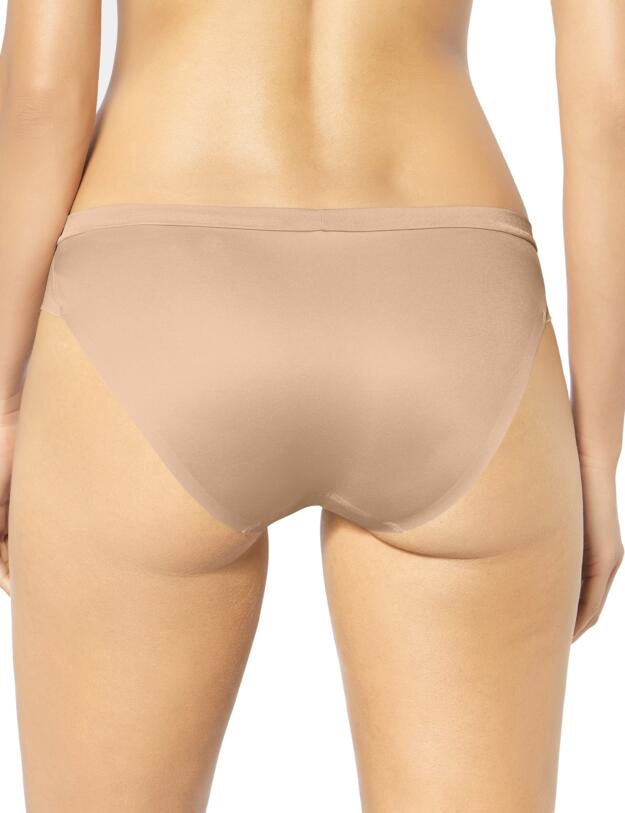 Triumph Body Make-up Soft Touch Tai Natural Beige
