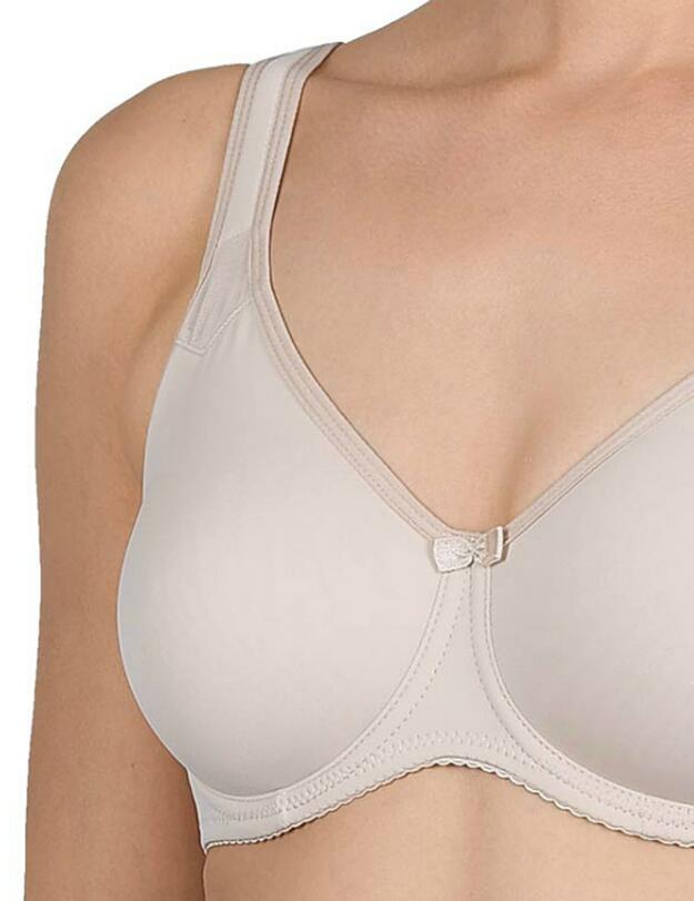 Naturana Moulded Underwired Full Cup Bra Nude
