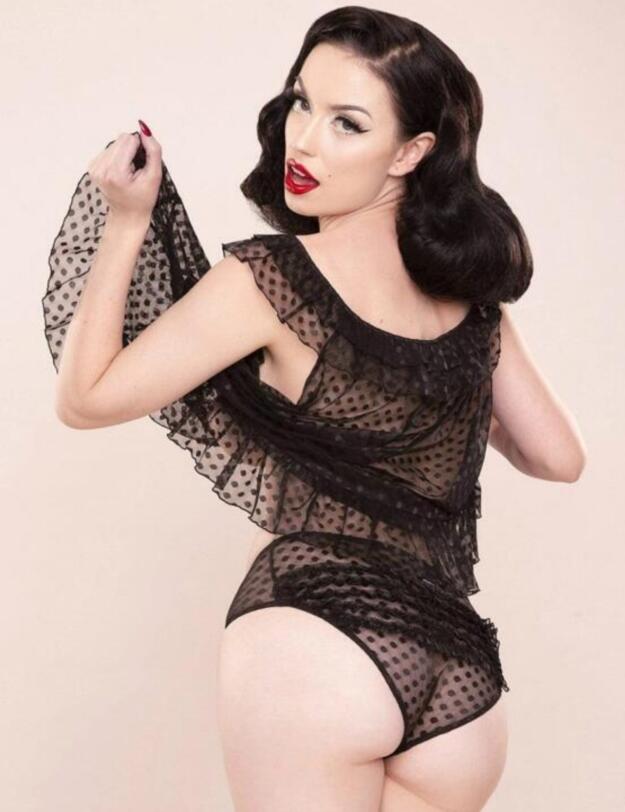 BP037D Playful Promises Bettie Page Dot Babydoll And Brief - BP037D Black
