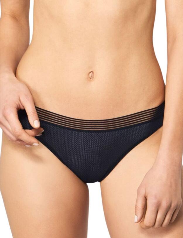 10189946 Triumph Infinite Sensation Tai Brief - 10189946 Black