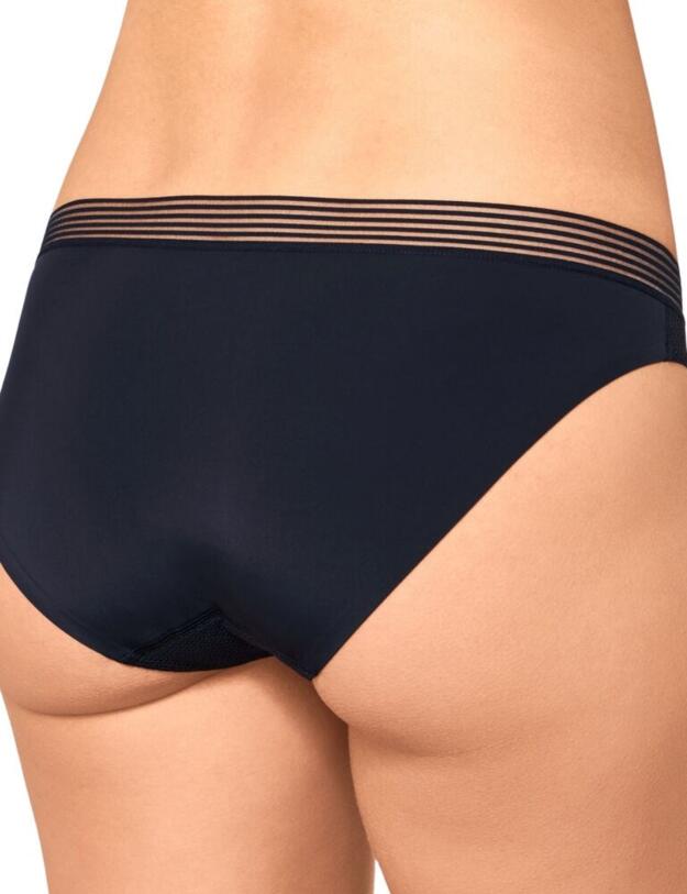 10189946 Triumph Infinite Sensation Tai Brief - 10189946 Black