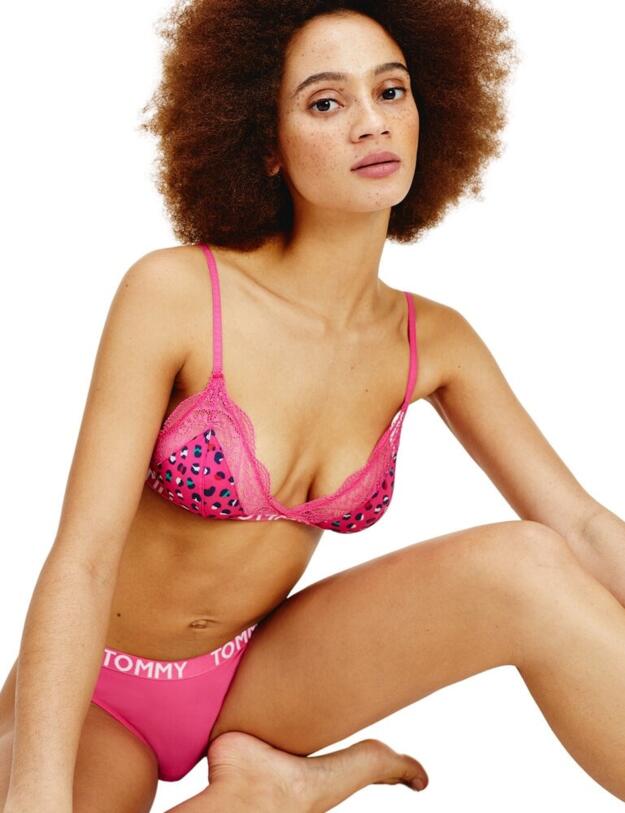 UW0UW02261 Tommy Hilfiger Lace Brief - UW0UW02261 Magenta