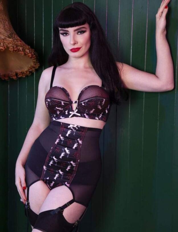 BPSB078 Playful Promises Bettie Page Blaze Girdle Suspender - BPSB078 Black