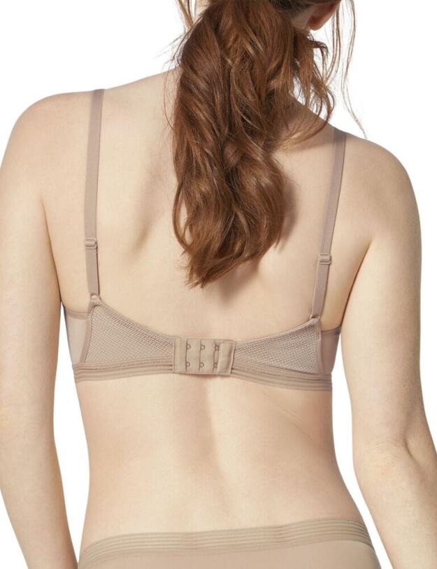 Triumph Infinite Sensation Wireless Bra in Smooth Skin