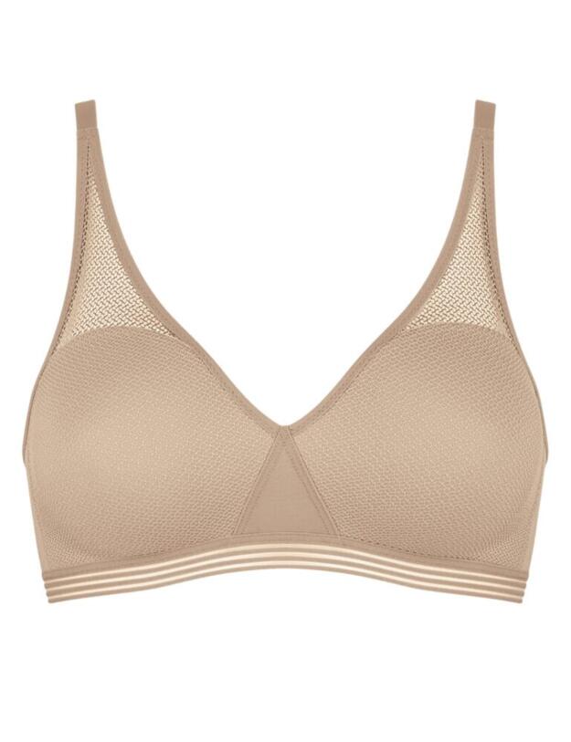 Triumph Infinite Sensation Wireless Bra in Smooth Skin