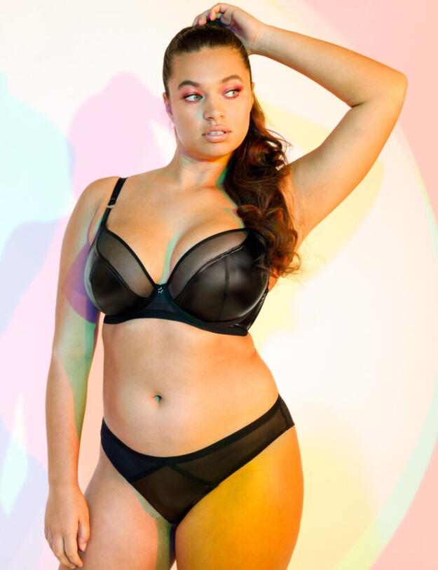 Curvy Kate Lucky Star Plunge Bra Black 