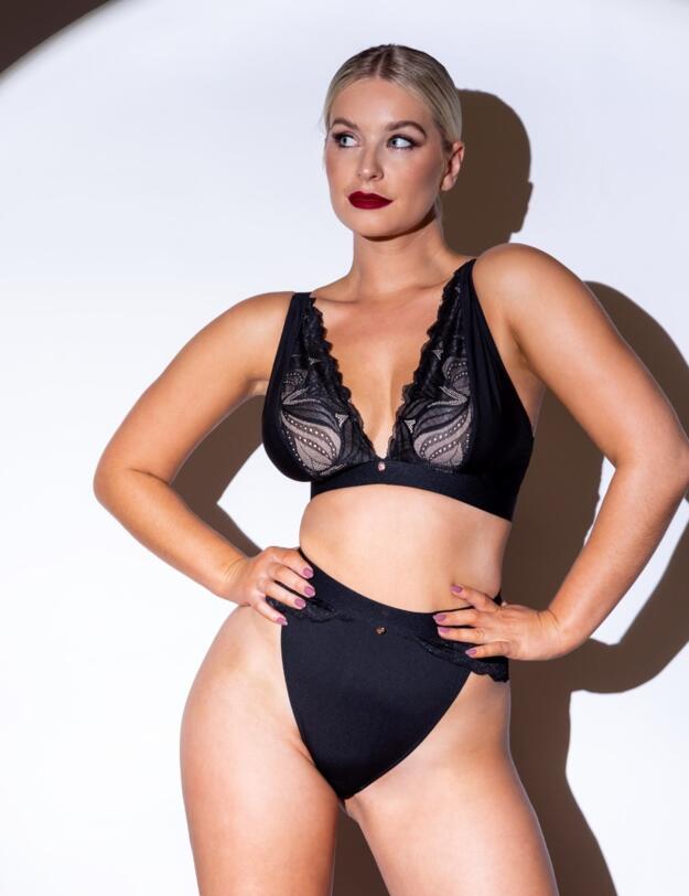 Scantilly by Curvy Kate Indulgence Bralette in Black/Latte