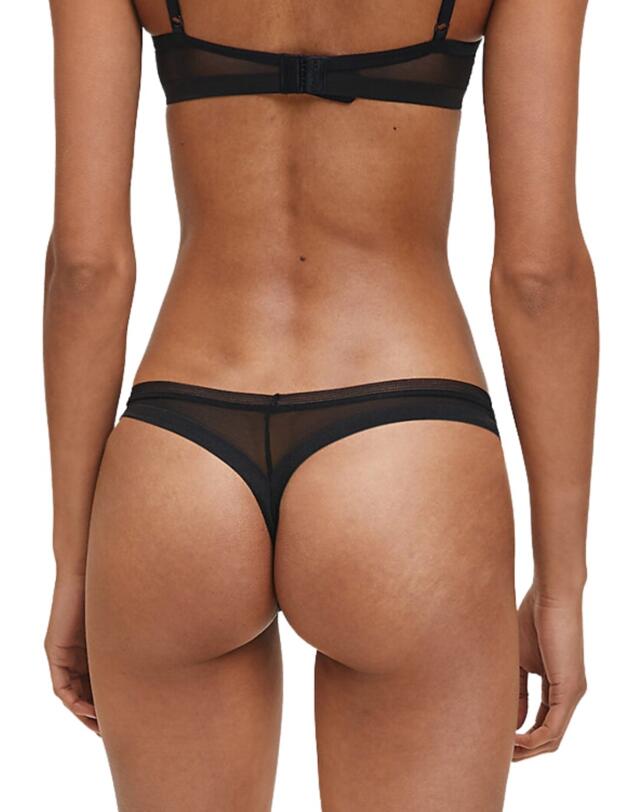 Calvin Klein CK Sculpted Thong in Black