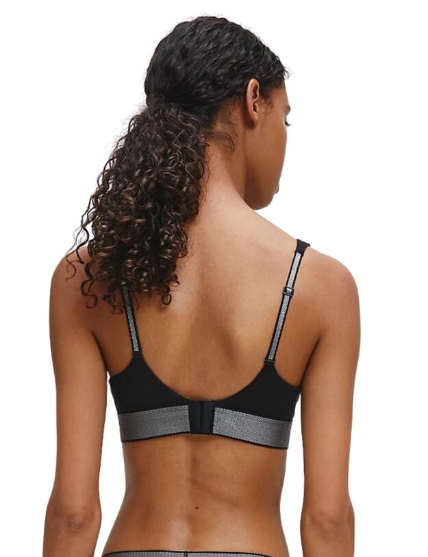 Calvin Klein Customised Stretch Push-Up Plunge Bra in Black