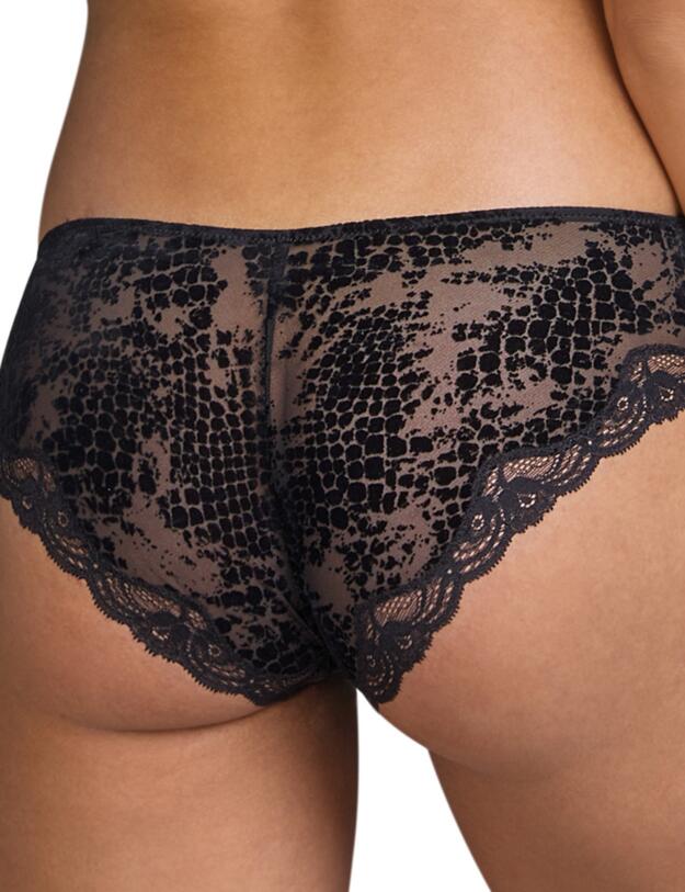 Andres Sarda Mamba Shorts Black