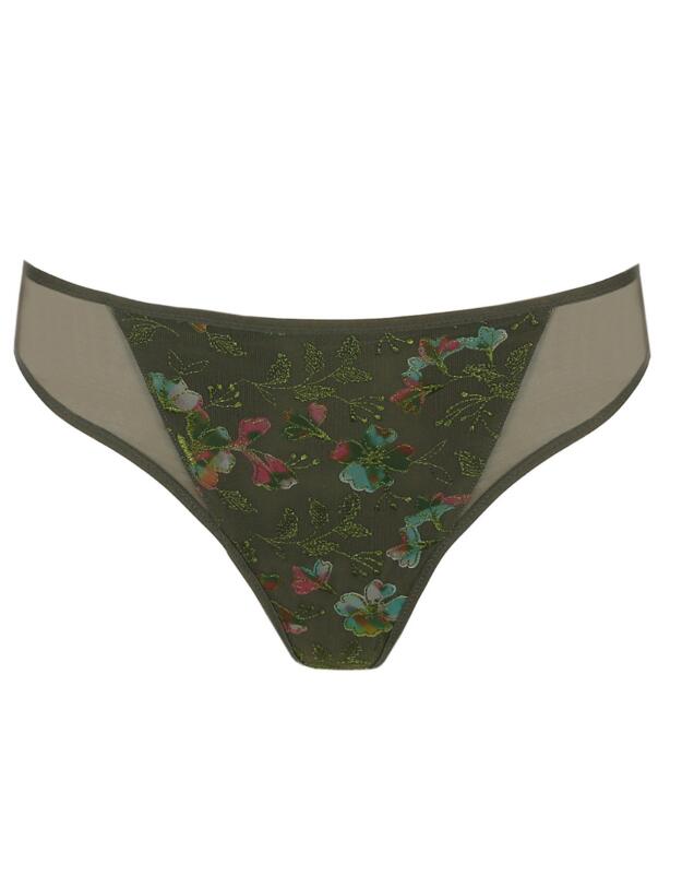 Marie Jo Joanna Thong in Forest