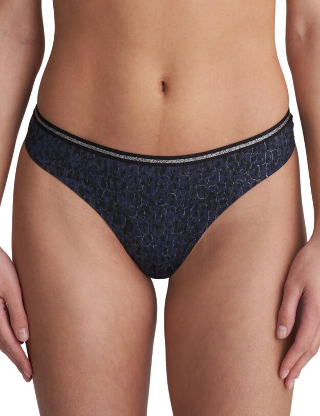Marie Jo Johan Thong in Ocean