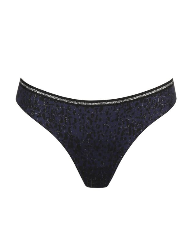 Marie Jo Johan Thong in Ocean