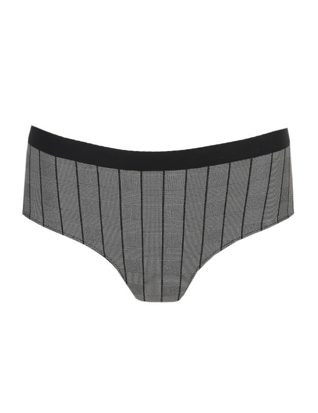 Marie Jo Robert Shorts in Black