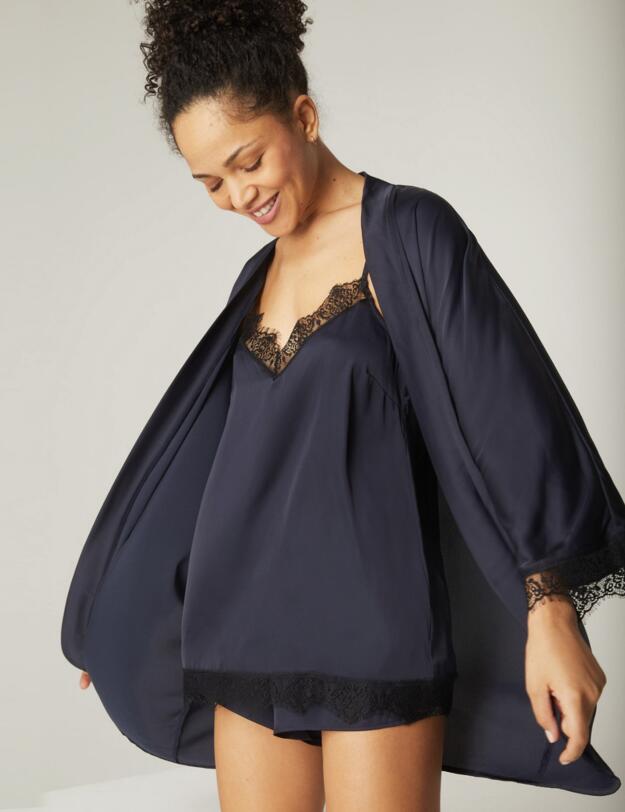 Simone Perele Satin Secrets Kimono Full Moon