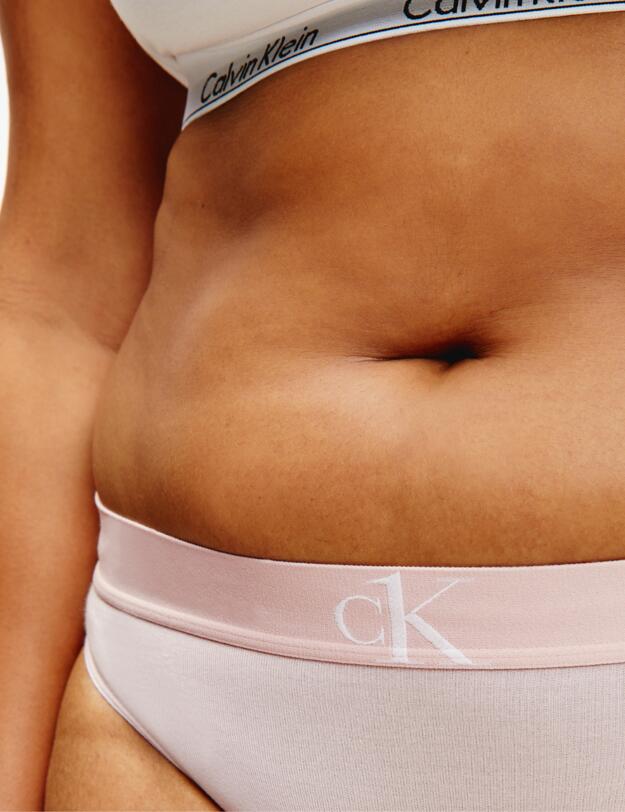 000QF6672E Calvin Klein CK One Plus Size Brief - QF6672E Barely Pink