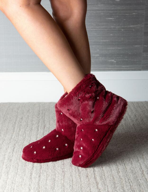 314 Pour Moi Pearl Trim Faux Fur Bootie Slipper - 314 Berry