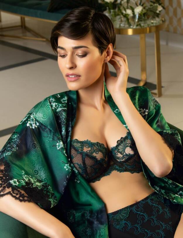 Lise Charmel Guipure Charming Full Cup Bra Dressing Aloe