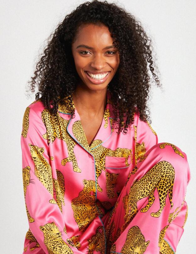 Chelsea Peers Satin Leopard Button Up Pyjama Set Pink 