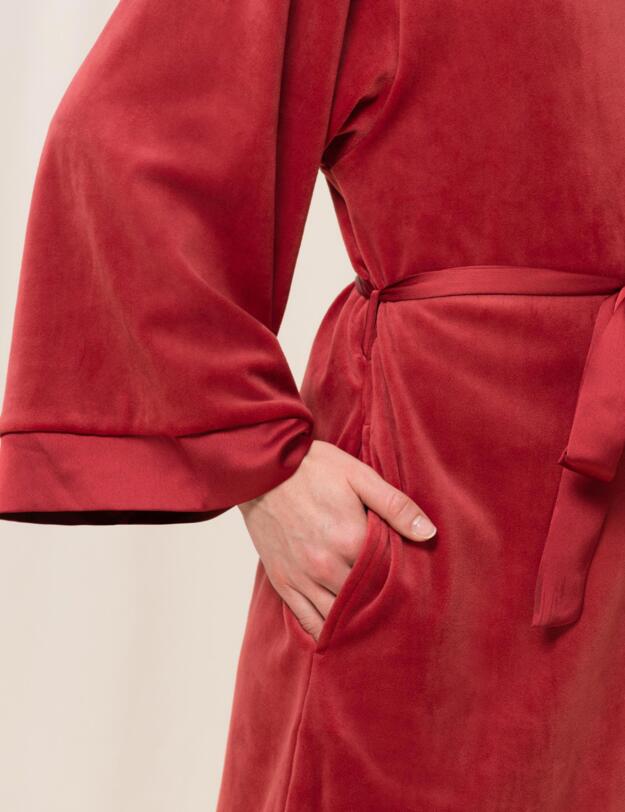 Triumph Robes Velour Robe Mannish Red 