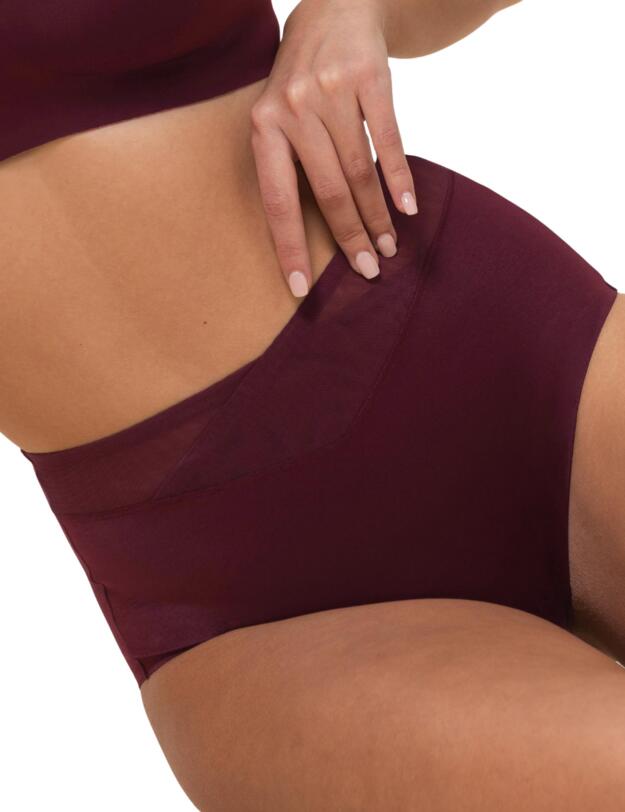 Triumph True Shape Sensation Maxi Brief Claret 