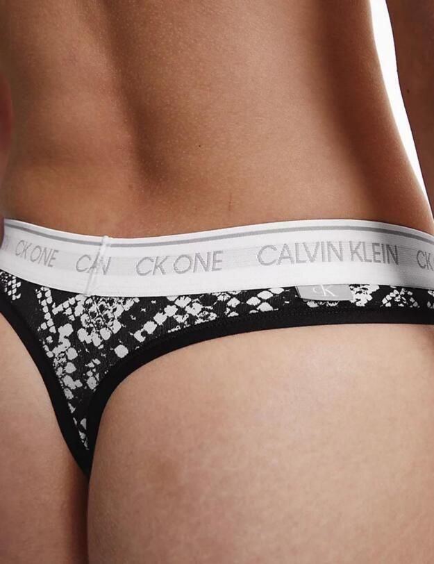 Calvin Klein CK One Cotton Thong Rattlesnake Print_black 