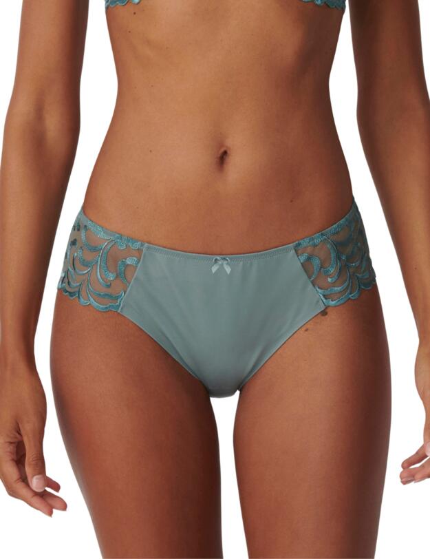 Triumph Modern Finesse Tai Brief Stone