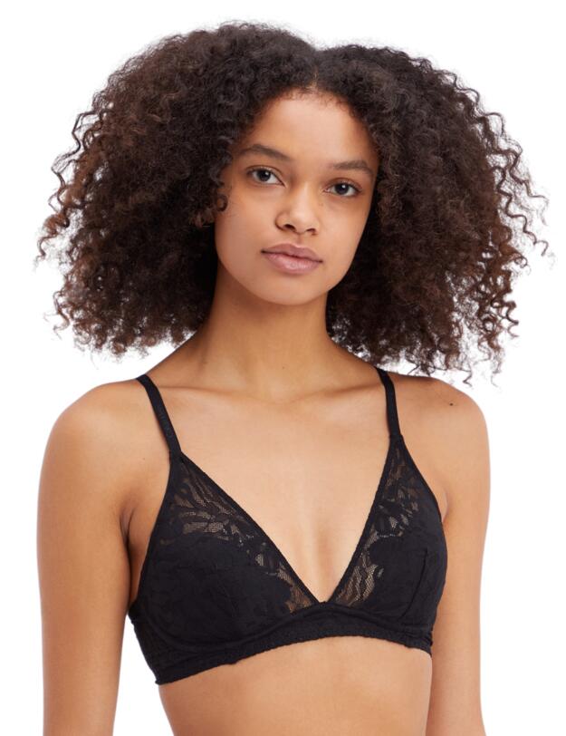 Calvin Klein Ultra-Soft Lace Lightly Lined Plunge Bra Black