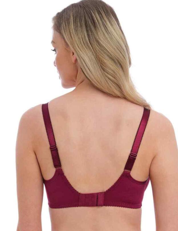 e Rebecca Essentials Moulded Spacer Bra Berry