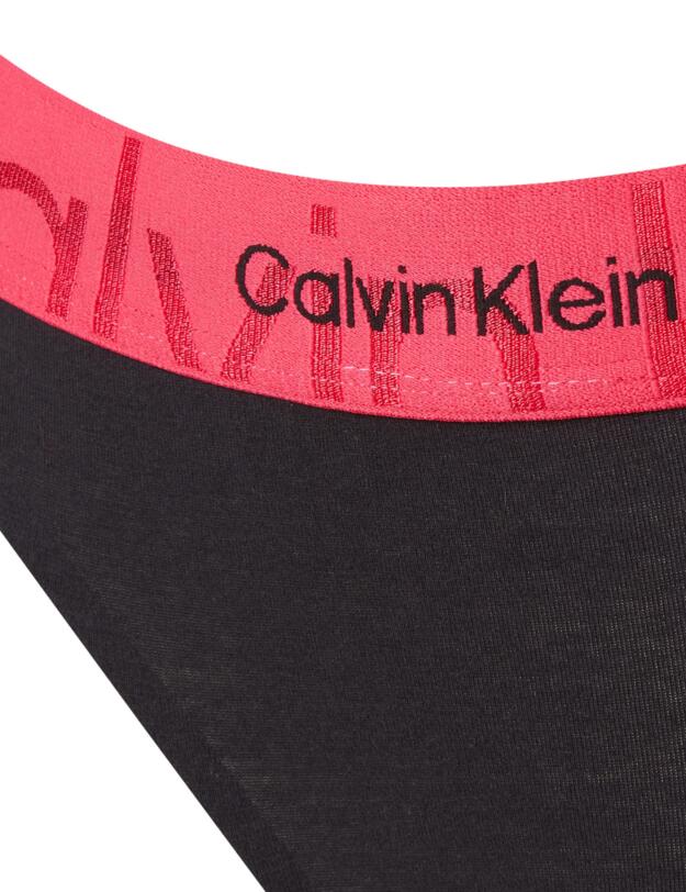 Calvin Klein Embossed Icon Cotton Thong Black with Pink Splender