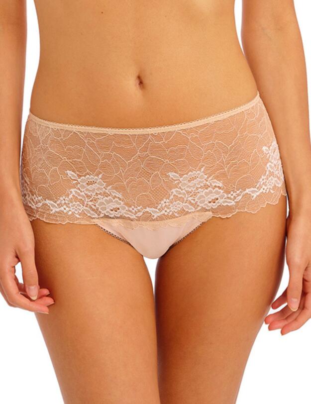 Wacoal Lace Perfection Short Brief Cafe Creme