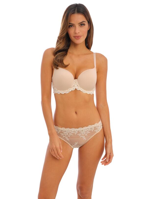 Wacoal Embrace Lace Contour Bra Naturally Nude/Ivory