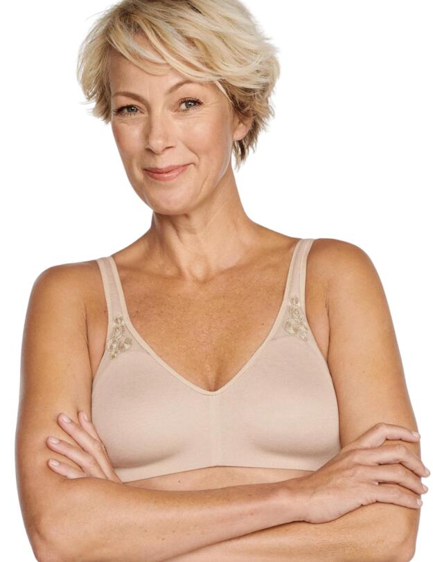 Naturana Everyday Elasticup Soft Bra Light Beige