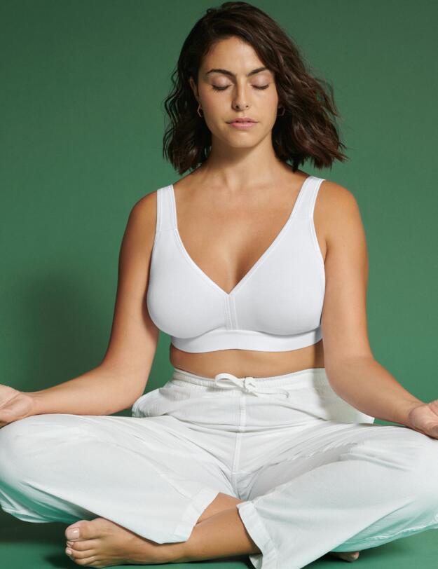  Naturana Solutions Sports Bra White 