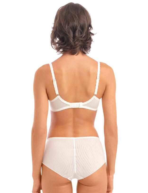 Wacoal Sakura Moulded Spacer Bra Ivory 