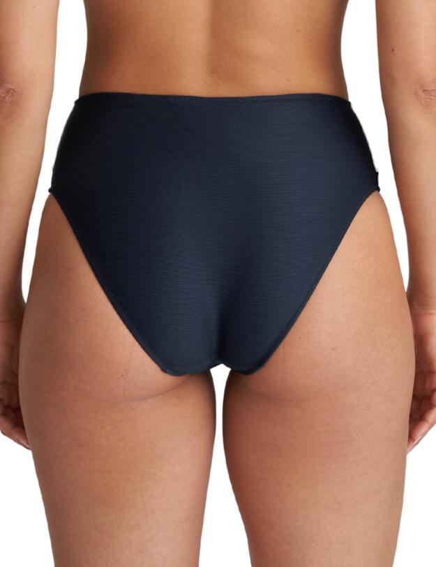 Marie Jo Sitges Full Bikini Brief Cloud Party