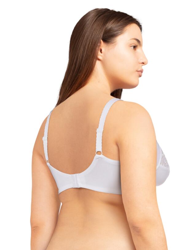  Chantelle Amazone Wireless Bra White