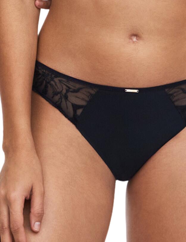 Chantelle Fleurs Brazilian Brief Black