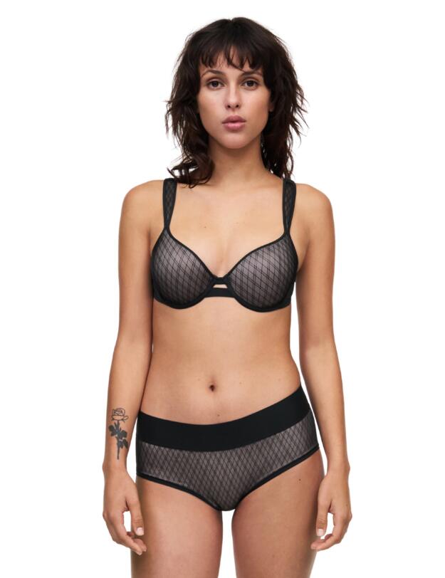 Chantelle Smooth Lines Shorty Brief Black/ Beige