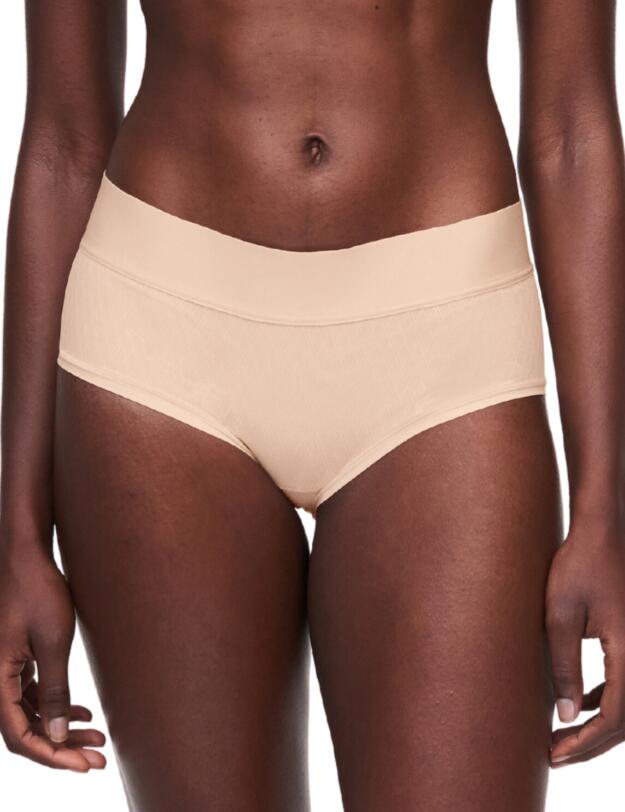 Chantelle Smooth Lines Shorty Brief Golden Beige